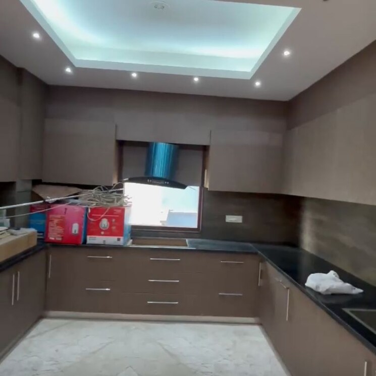 Kitchen, sector 49 4 Bedroom 350 Sq.Yd. Builder Floor In Sector 49 Gurgaon 9736142