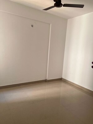Room in 3 BHK Apartment at Sector 92 – for Sale