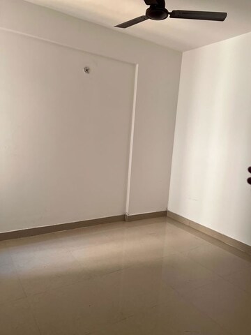 Room in 3 BHK Apartment at Sector 92 – for Sale