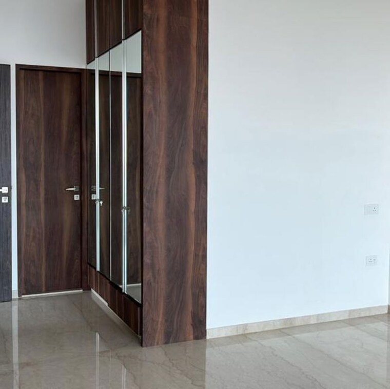 Room, omkar-1973 3 Bedroom 1400 Sq.Ft. Apartment In Century Bazar Mumbai 9736152