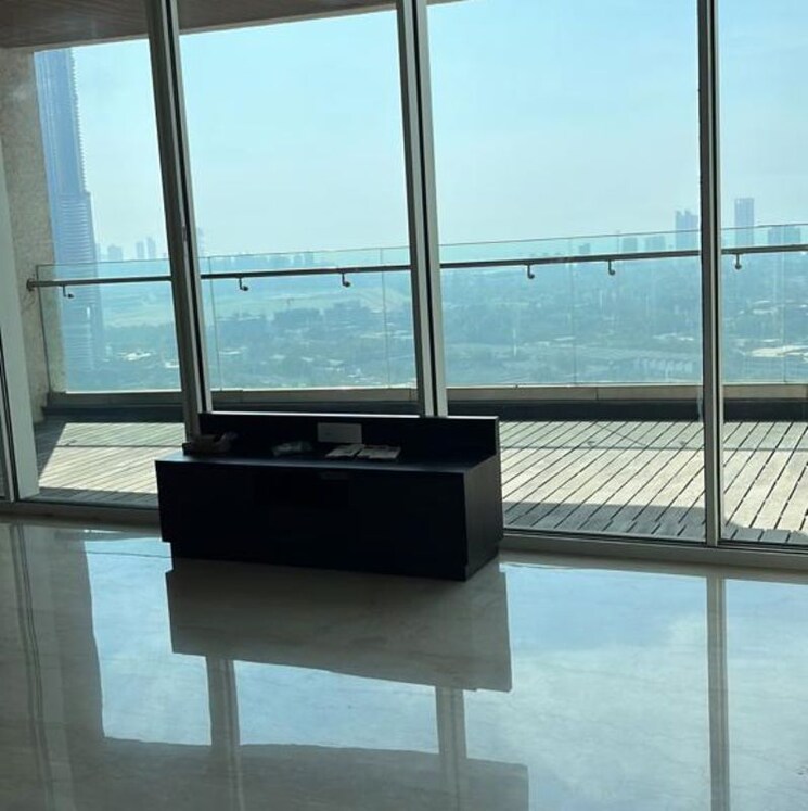 Room, omkar-1973 3 Bedroom 1400 Sq.Ft. Apartment In Century Bazar Mumbai 9736152