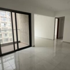 3.5 BHK + Extra Room Apartment For Sale in Mantra Mirari