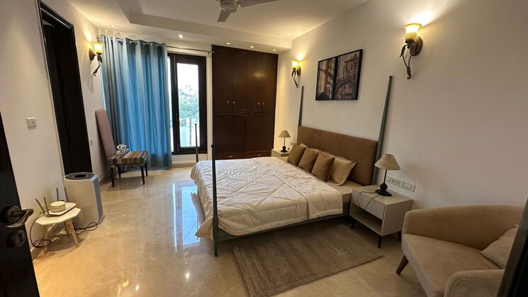 Room, basant gaon 4 Bedroom 3600 Sq.Ft. Apartment In Basant Gaon Delhi 9736151