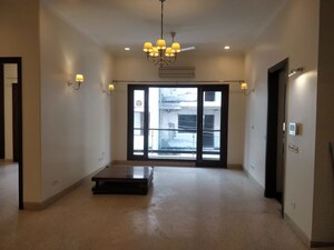 4 BHK Apartment For Rent in Defence Colony