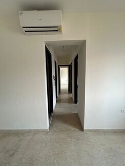 1 BHK Apartment For Rent in Lodha Splendora