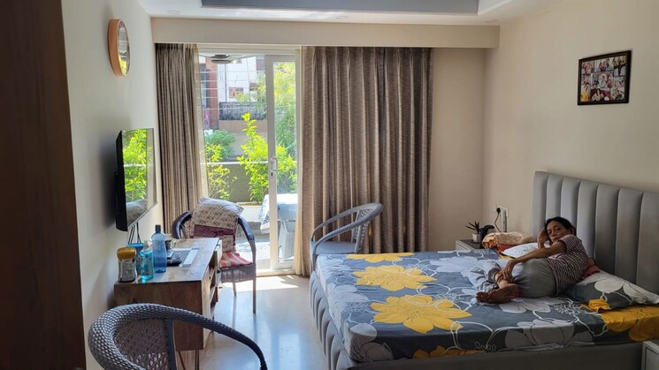 Living Room, greater kailash i 3 Bedroom 2500 Sq.Ft. Apartment In Greater Kailash I Delhi 9736198