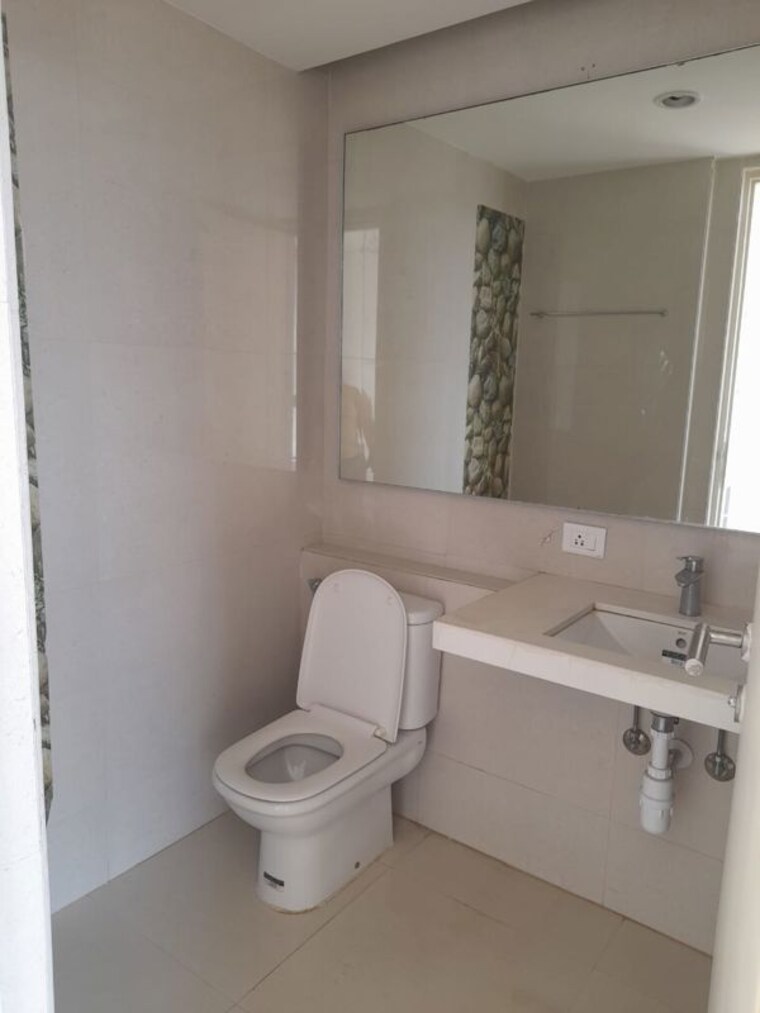 Master Bedroom, hiranandani-arlington 3 Bedroom 1200 Sq.Ft. Apartment In Ghodbunder Road Thane 9736214