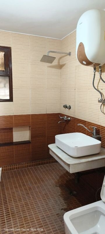 Bathroom in 2 BHK Apartment at Vasant Kunj – for Rent