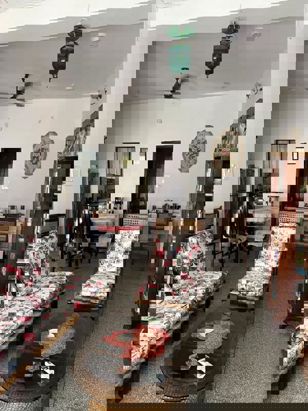 2 BHK Apartment For Rent in Vasant Kunj