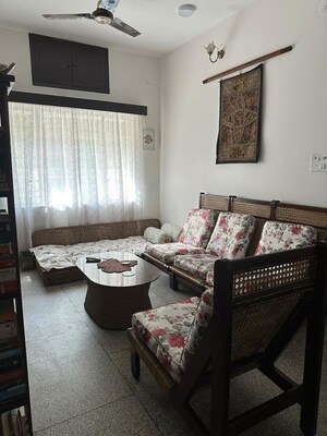 Bedroom in 2 BHK Apartment at Vasant Kunj – for Rent