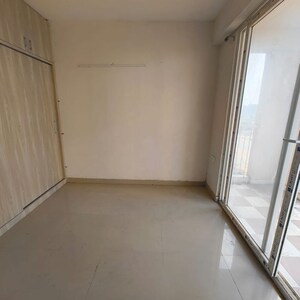 Room in 2 BHK Apartment at Shree Vardhman Green Court, Sector 90 – for Rent