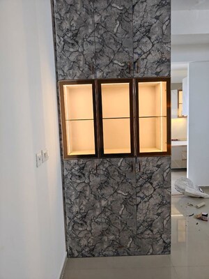 Furnished Amenities in 3 BHK Apartment at Pyramid Altia, Sector 70 – for Rent