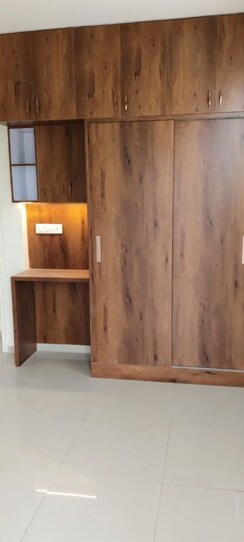 3 BHK Apartment For Rent in Pyramid Altia