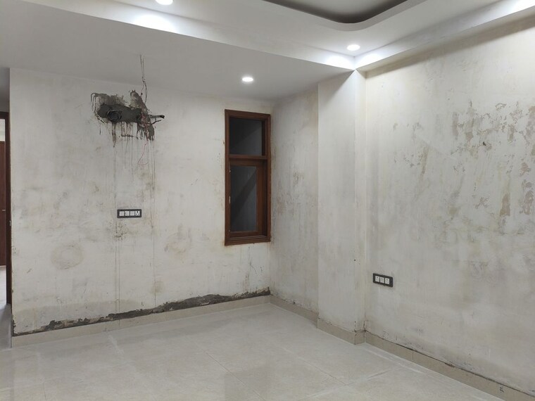Room, rajpur khurd extension 2 Bedroom 800 Sq.Ft. Builder Floor In Rajpur Khurd Extension Delhi 9736260