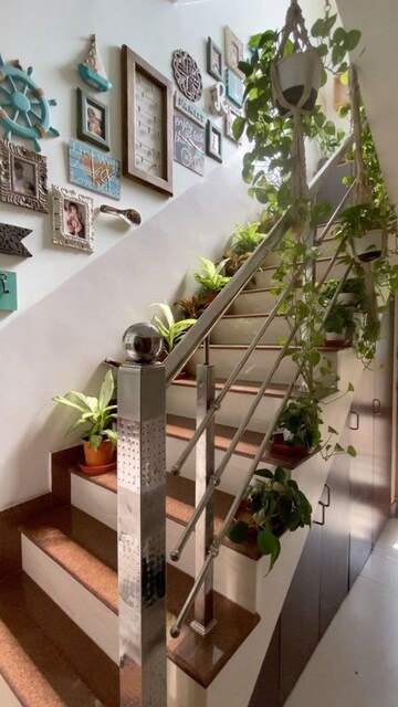 Staircase in  Pg at Vineet Khand – for Rent