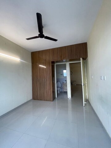 Room in 2 BHK Apartment at Pyramid Urban Homes 3, Sector 67a – for Rent