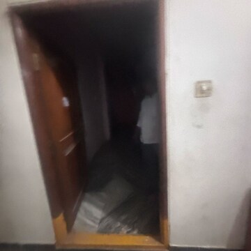 Furnished Amenities in 2 BHK Apartment at Begumpet – for Sale