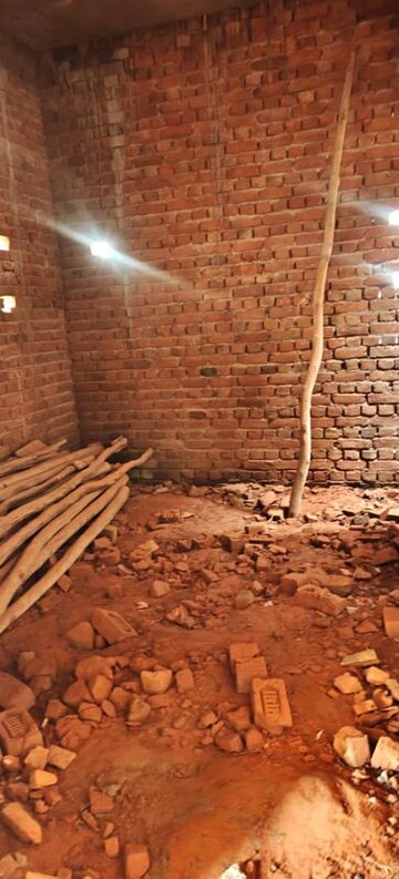 Master Bedroom in 3.5 BHK Independent House at Rohta – for Sale