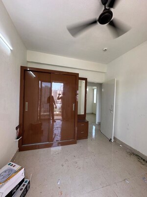 Room in 2 BHK Apartment at Signature Orchard Avenue 2, Sector 93 – for Sale