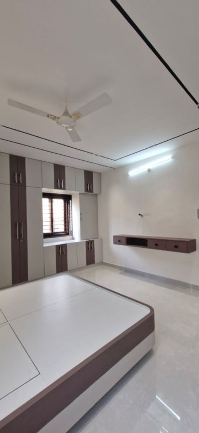 Room, kondapur 3 Bedroom 2100 Sq.Ft. Builder Floor In Kondapur Hyderabad 9736311