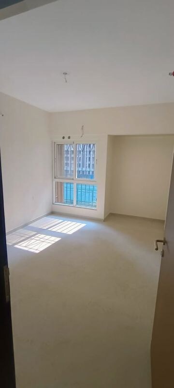 2 BHK Apartment For Rent in Dosti West County Phase 4 Dosti Pine, Balkum Pada