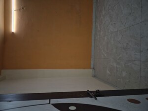 Furnished Amenities in 1.5 BHK Builder Floor at Mayur Vihar – for Rent