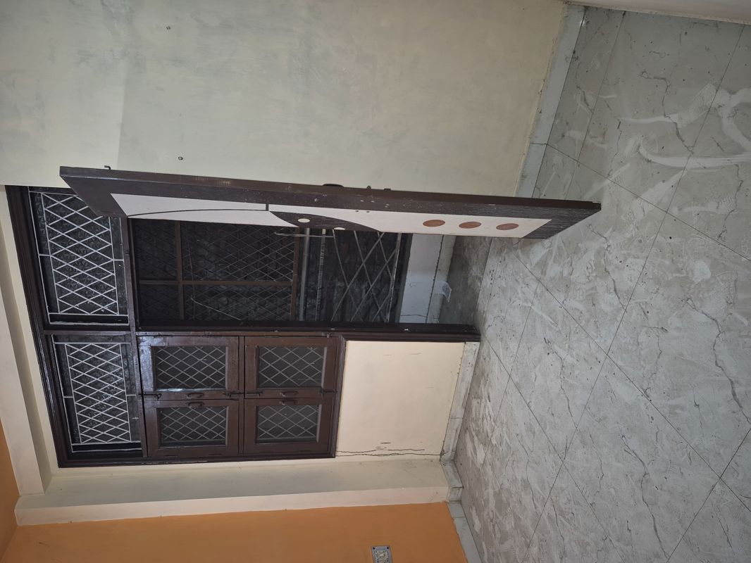 1.5 BHK Builder Floor For Rent in Patpar Ganj Village Nr Adc Lab Patpar 