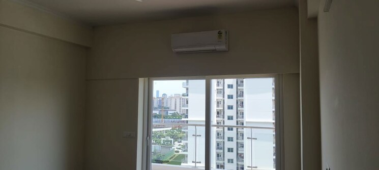 Room, shree-vardhman-victoria 3.5 Bedroom 1950 Sq.Ft. Apartment In Sector 70 Gurgaon 9736337