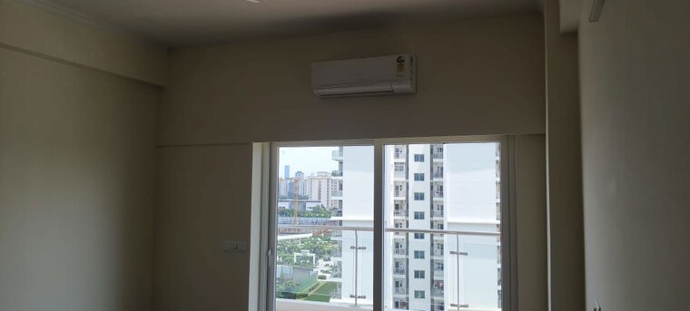 Room, shree-vardhman-victoria 3.5 Bedroom 1950 Sq.Ft. Apartment In Sector 70 Gurgaon 9736337