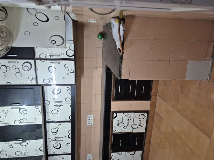 Kitchen, mayur vihar 2.5 Bedroom 1130 Sq.Ft. Apartment In Mayur Vihar Delhi 9736339