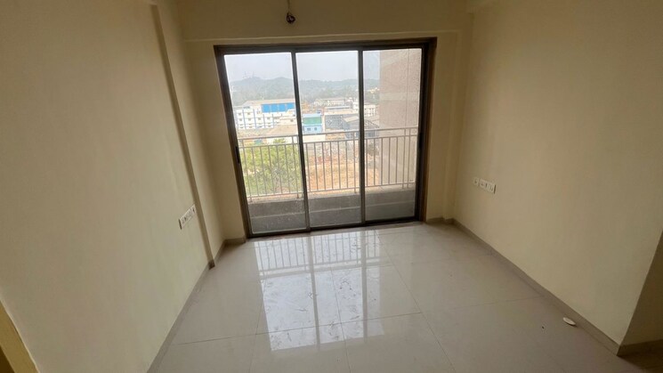 Room, raunak-city-sector-4 1 Bedroom 435 Sq.Ft. Apartment In Kalyan West Thane 9736346