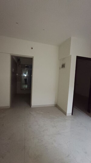 Room in 1 BHK Apartment at Drishti Homes, Jogeshwari East – for Sale
