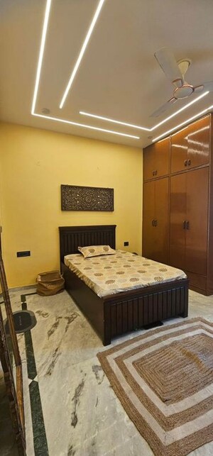 Bedroom in 2 BHK Builder Floor at Ardee City, Sector 52 – for Rent