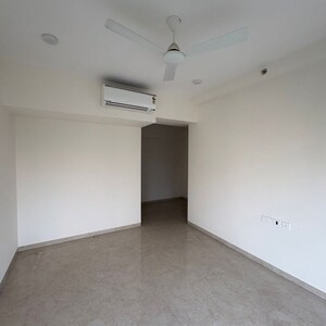 Room in 2 BHK Apartment at Sarita Apartment Bandra West, Vaidya Nagar – for Rent