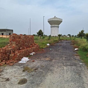  Plot – Exterior View View at Sector 20 Yamuna Expressway - for Sale