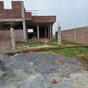  Plot – Exterior View View at Sector 20 Yamuna Expressway - for Sale