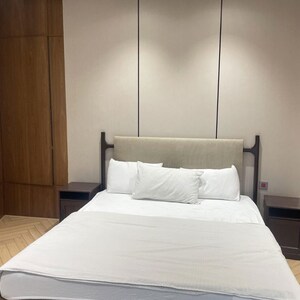 Bedroom in 3 BHK Apartment at Lodha World One, Empire Mill – for Rent