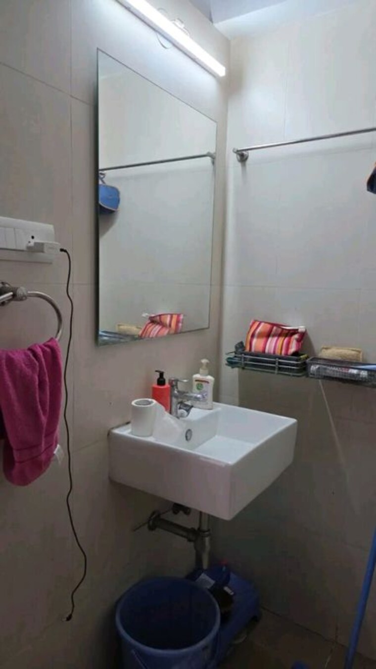 Master Bedroom, vijay-nagar-chs-andheri 1 Bedroom 550 Sq.Ft. Apartment In Andheri East Mumbai 9736429