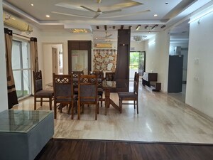 Gym in 3 BHK Apartment at Banjara Hills – for Rent