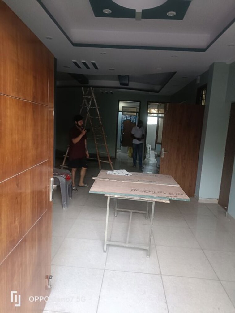 Living Room, saya-gold-avenue 3 Bedroom 954 Sq.Ft. Apartment In Vaibhav Khand Ghaziabad 9736443