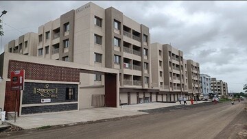  Shop For Rent in Pandav Nagari