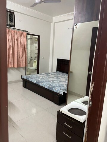 Kitchen in 2 BHK Builder Floor at DLF Star Mall, Sector 30 – for Rent