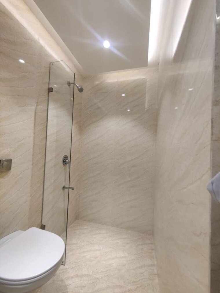 Bathroom, mohite-mrugank 1 Bedroom 422 Sq.Ft. Apartment In Chembur Mumbai 9736467