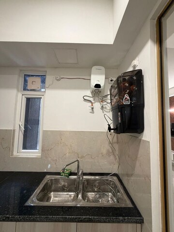 Kitchen in 3 BHK Builder Floor at Satyam Plaza, Sector 15 – for Rent