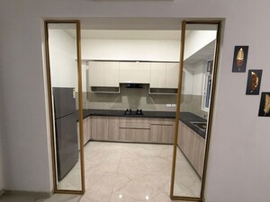 Kitchen in 3 BHK Builder Floor at Satyam Plaza, Sector 15 – for Rent