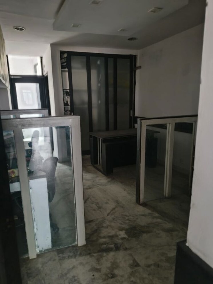 undefined, kalkaji Commercial Office Space 1800 Sq.Ft. In Kalkaji Delhi 9736511