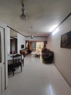 2 BHK + Study Room Apartment For Rent in Gautam Apartments Bandra