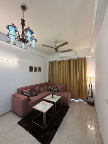 Master Bedroom in 3 BHK Builder Floor at Vinayak Plaza, Sector 15 – for Rent