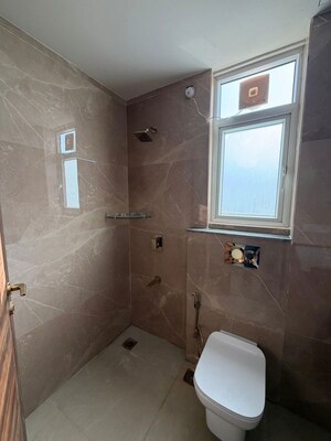 Bathroom in 3 BHK Builder Floor at Vinayak Plaza, Sector 15 – for Rent