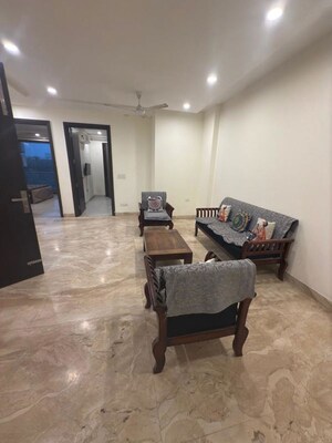 2 BHK Builder Floor For Rent in The Galaxy Hotel, Sector 15